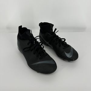 Nike Superfly 6 Club Mercurial Junior Cleats Black Size 5Y